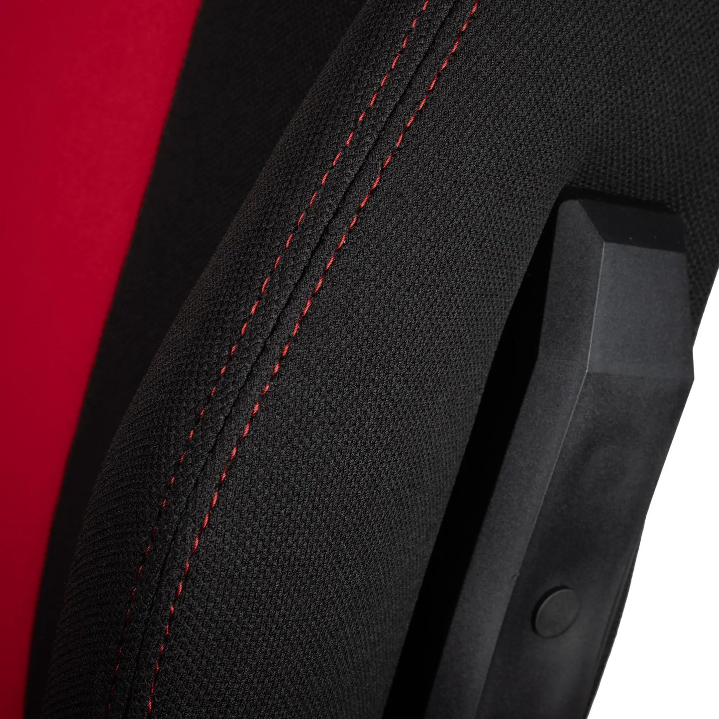 【新品終売モデル】Nitro Concepts E250 レッド